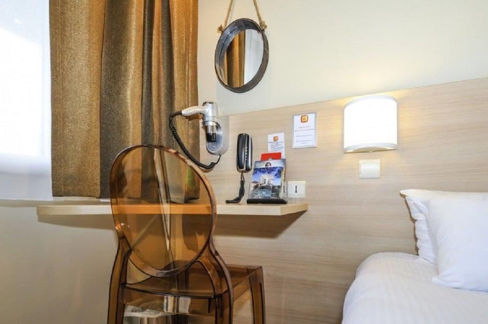 The Originals Access Hotel Bordeaux Aeroport Mérignac Dış mekan fotoğraf