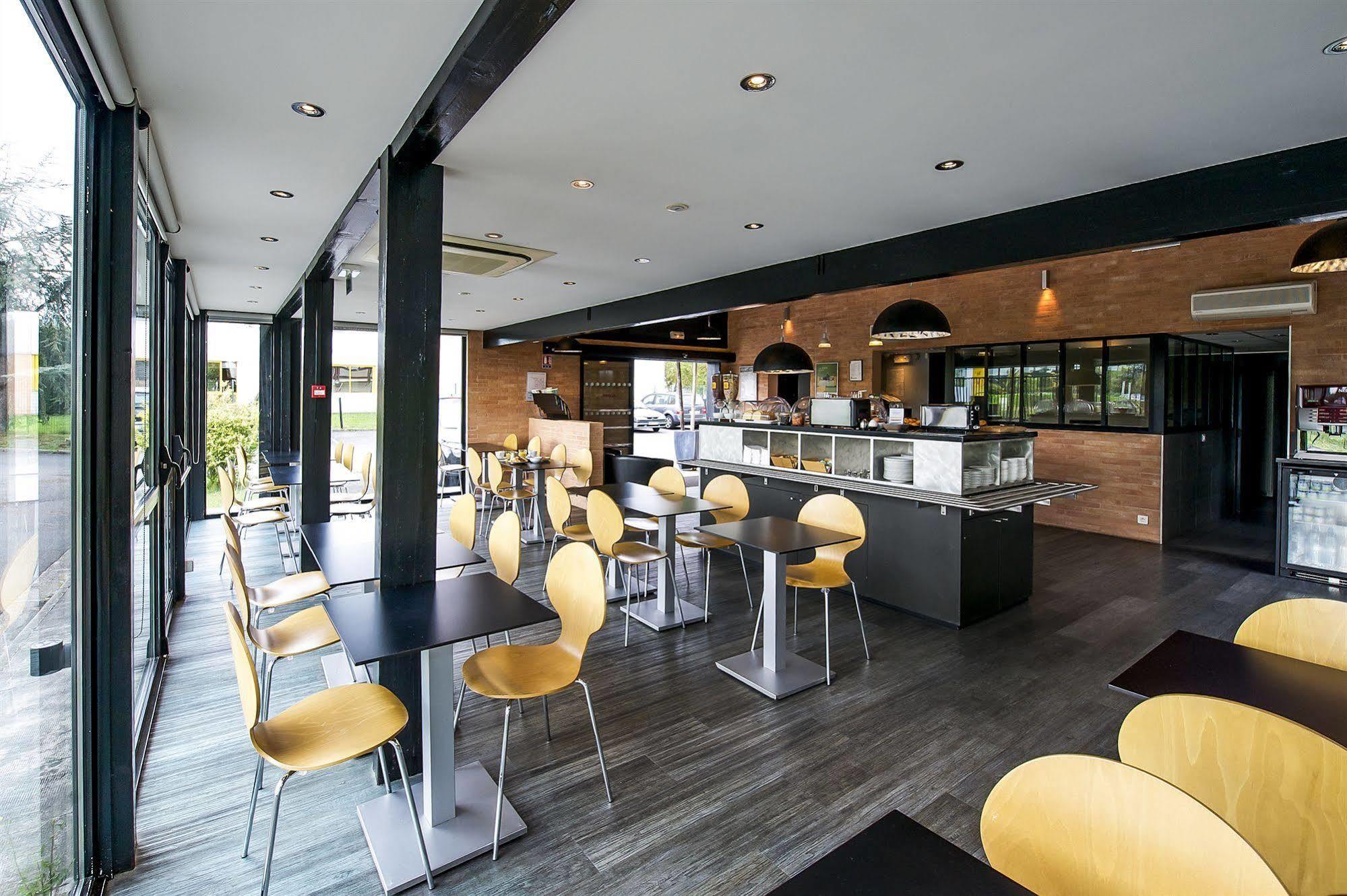 The Originals Access Hotel Bordeaux Aeroport Mérignac Dış mekan fotoğraf